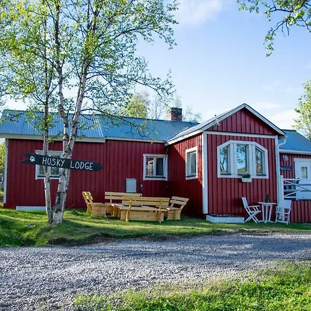 Husky Lodge Hostel-2