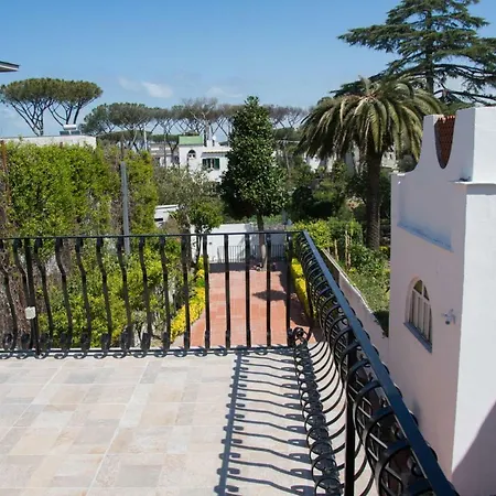 Villa Matilda Luxury B&B-3