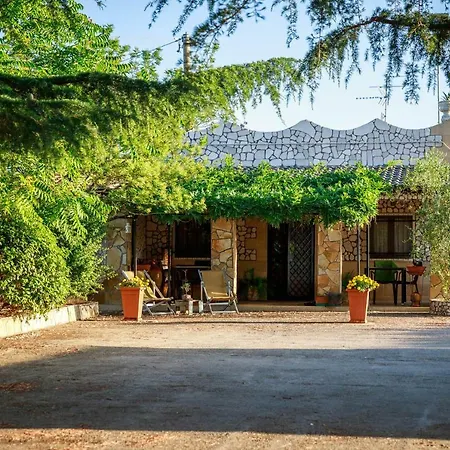 B&B Mandorla Amara-3