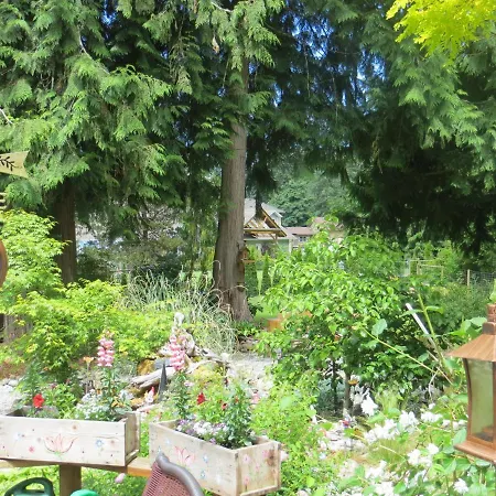 Tea Cozy Bed & Breakfast-3