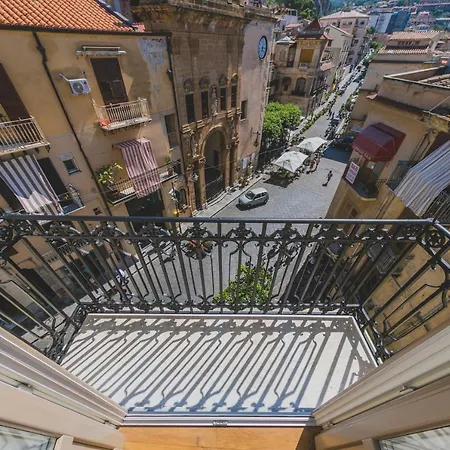 Cefalu Design Suites-3