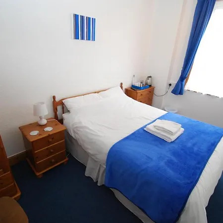 Whiteways Guest House-3