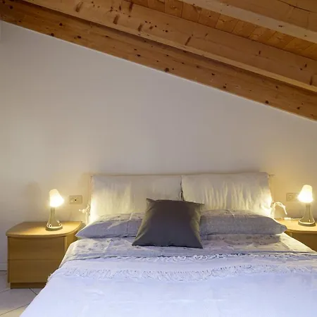 B&B Las Vegan-2
