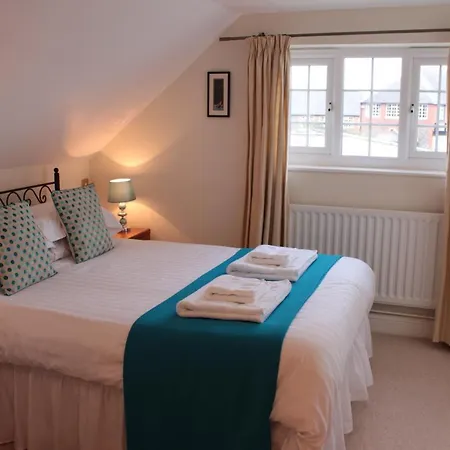 The Cottage B&B-3