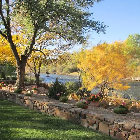 Lark Landing-2
