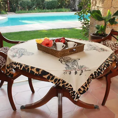 La Villa Topi-2