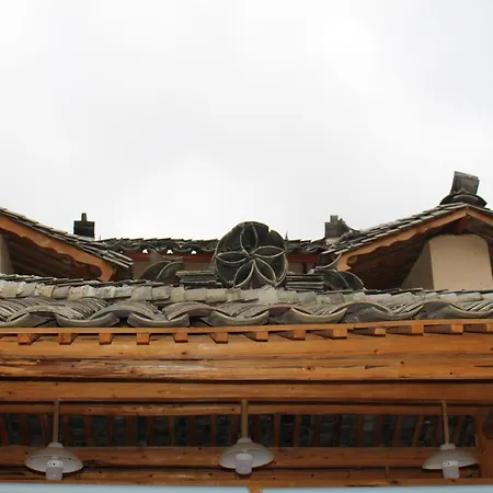 Meo Vac Clay House-2