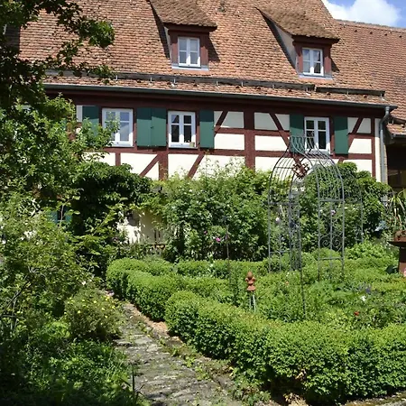 Romantisches Bed&Breakfast Apfelstern-3