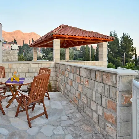 Villa Avantgarde-3