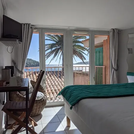 Hostellerie Provencale-2
