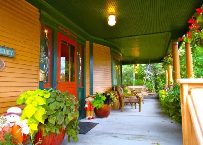 Scofield House B&B