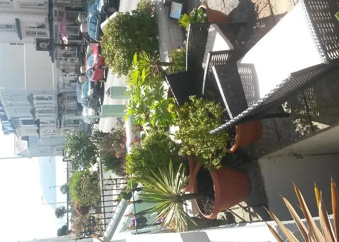 Burleigh Guest House