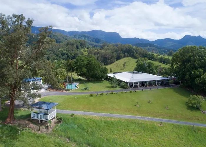 Hillcrest Mountain View Retreat