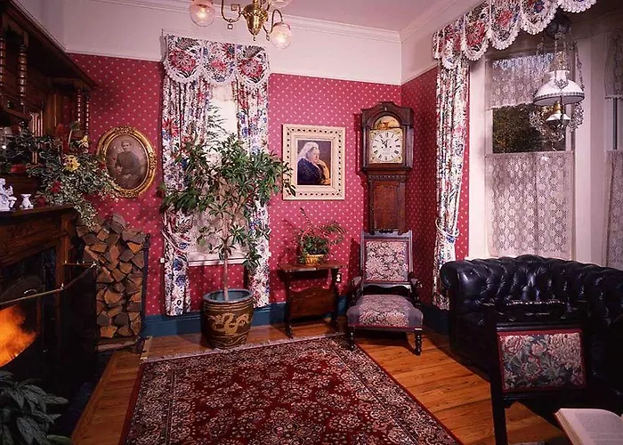Humboldt House Bed & Breakfast Victoria