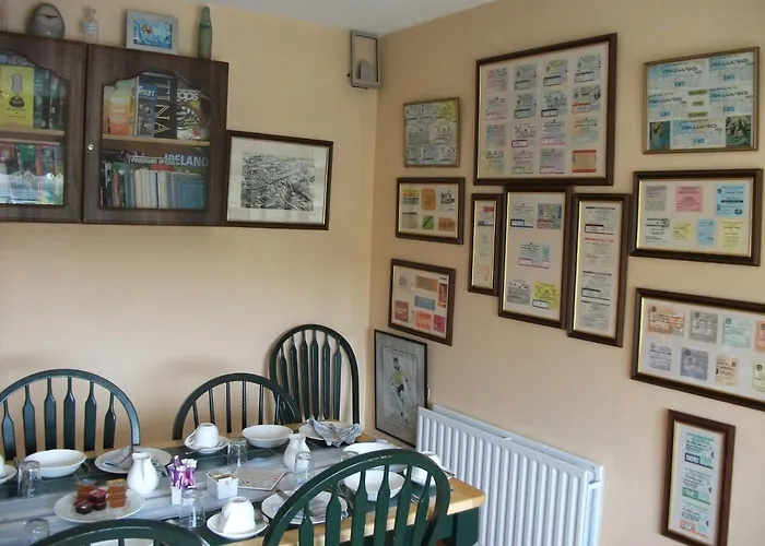 Aaron Vale B&B