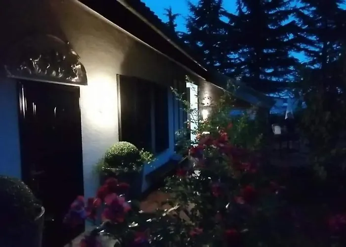 Il Giardino di Mai Exclusive B&b Montabone