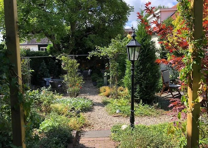 Walnut Lodge Bed & Breakfast Noorbeek