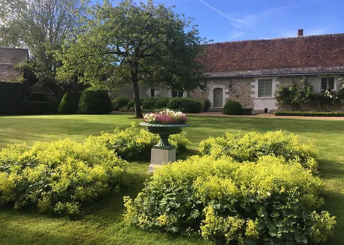 Bed and Breakfast Le Manoir de Maucartier à Monnaie
