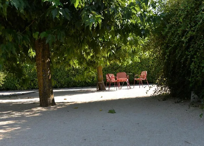 Bed and Breakfast Domaine Des Ecureuils à Carpentras