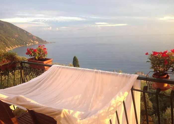 B&B Case Rosse Camogli