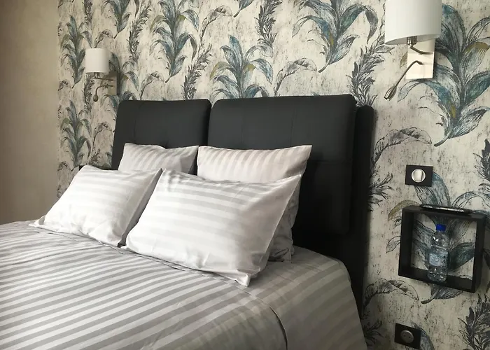 Les Roches Bleues Bed & Breakfast Uzerche