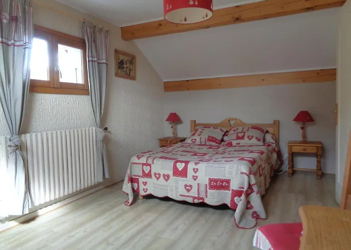 Bed and Breakfast La Contamine à Naves-Parmelan