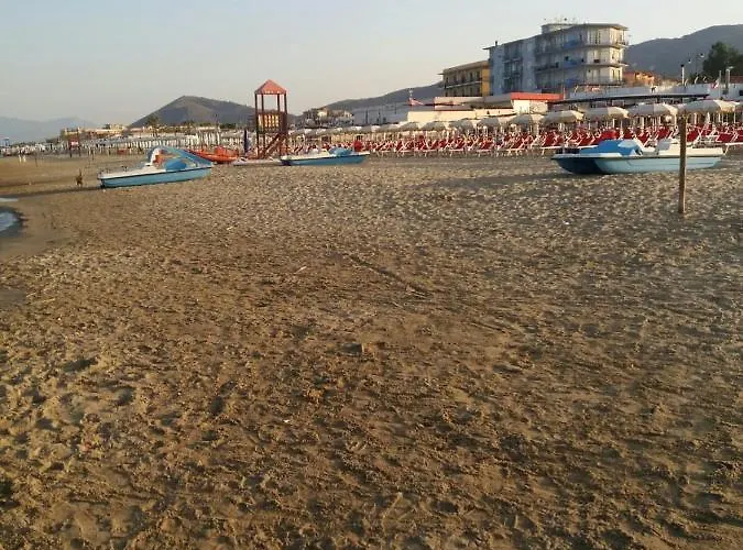villa lucia Mondragone