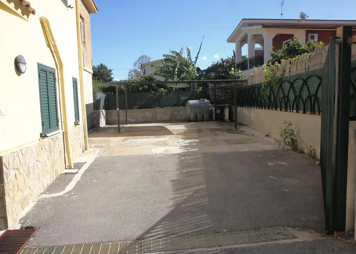 La Casa Gialla