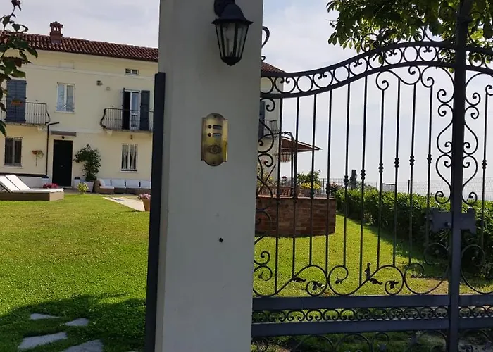 Il Ristoro Bed and Breakfast Lu (Piedmont)