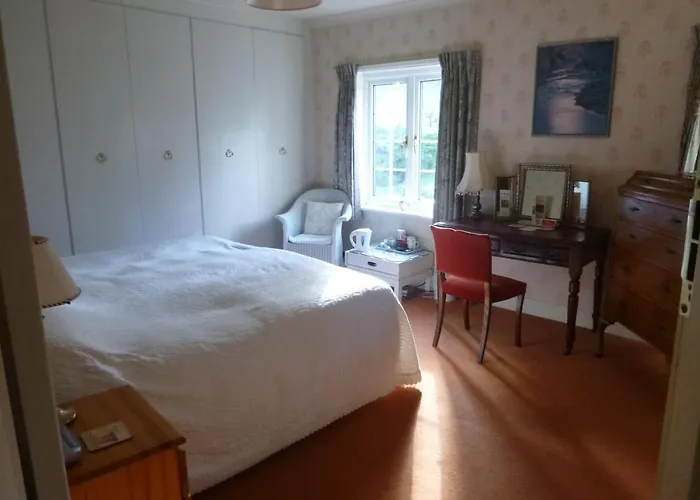 Chart House Bed And Breakfast Dorking