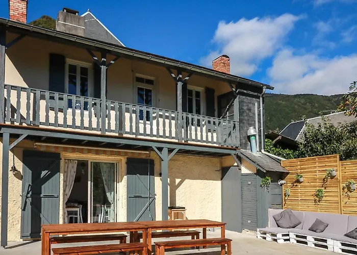 Bed and Breakfast Le domaine des 3 marmottes à Cierp