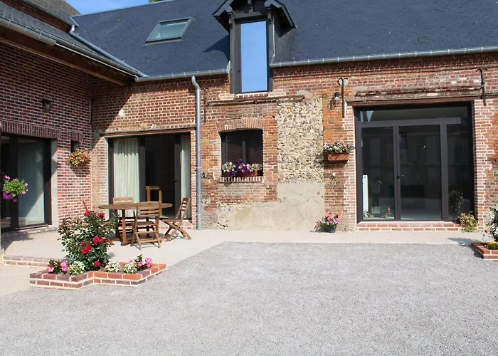 A L'Oree Du Chateau Achy