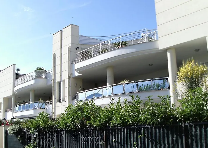 Stazione Latina