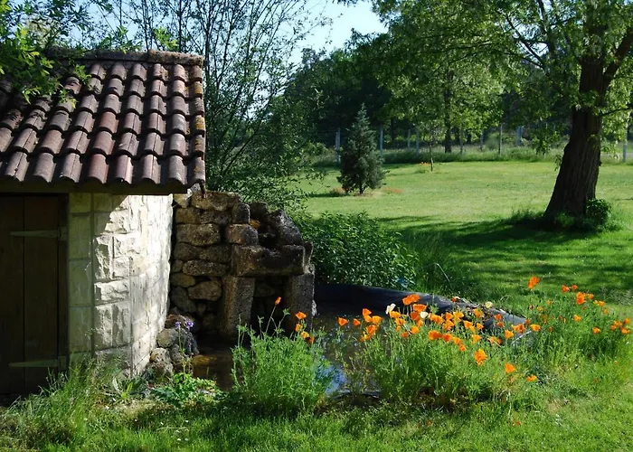 Bed and Breakfast Le Logis des Quatre Puits à Neuvicq-Montguyon