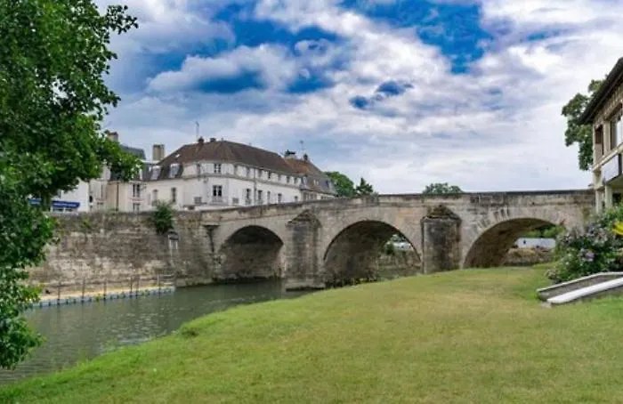 Sur La Route Des Peintres Bed and Breakfast Champagne-sur-Oise