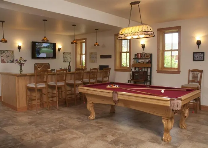 Lake Orchard Farm Retreat Sheboygan