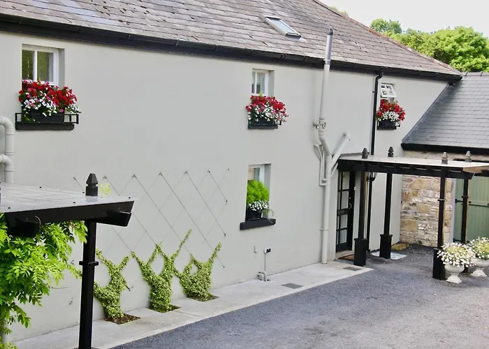 Riverside House Newport 