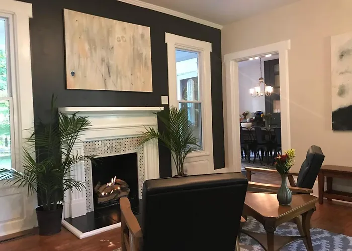 The Rogan House Bed & Breakfast Gambier