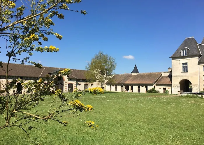 Le Chateau De Coyolles