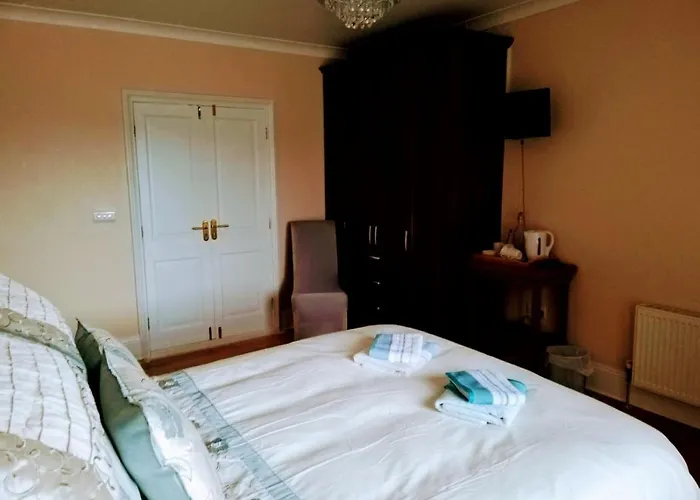 Hunters Lodge B&B Tramore