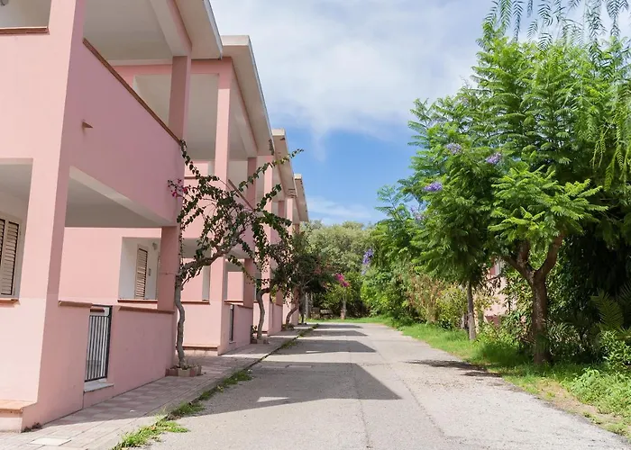 Camping Villaggio Calanovella