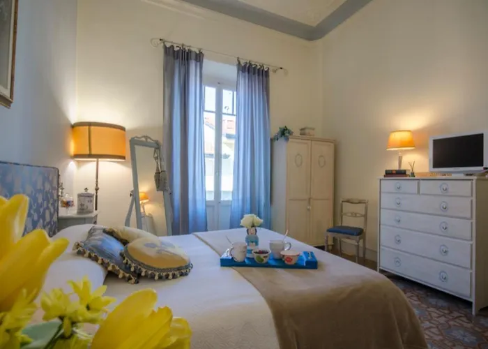 Bed and Breakfast Il Sole Antico Viareggio