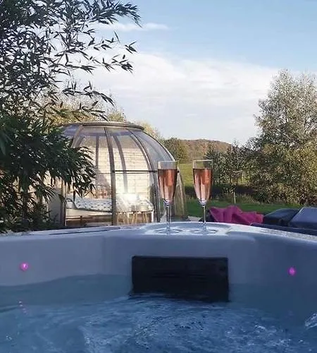 Les Nuits Insolites De La Mothe - Hebergement En Bulle Ou Tiny House Avec Spa Privatif