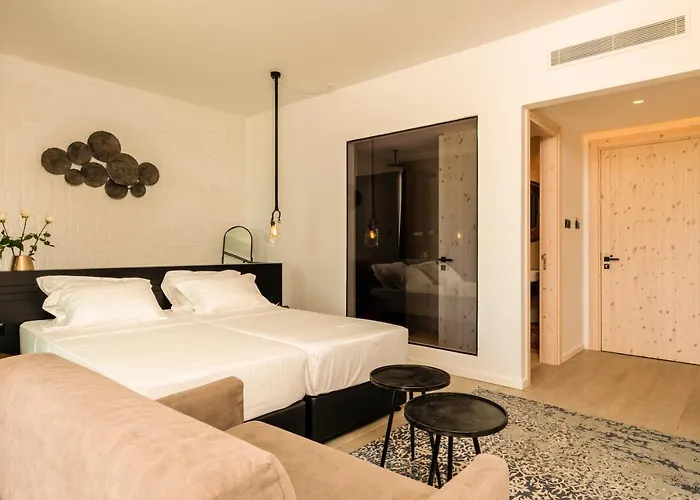 Abacus Suites Agia Napa