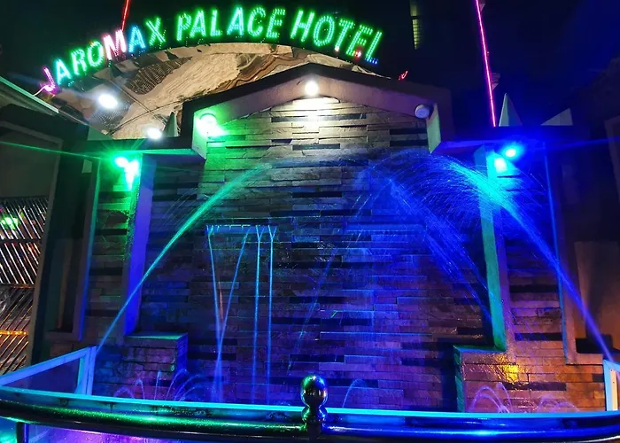 Jaromax Palace