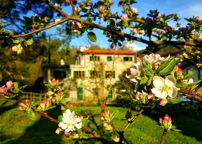 B&B Tre Ponti Castiglione Chiavarese