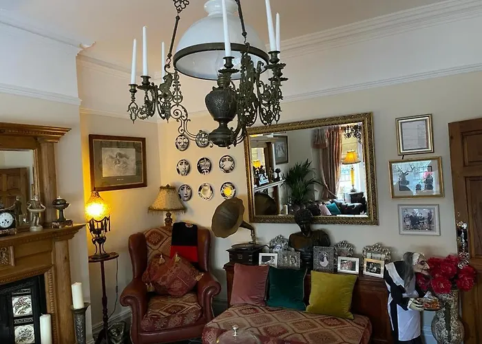 Olivia House