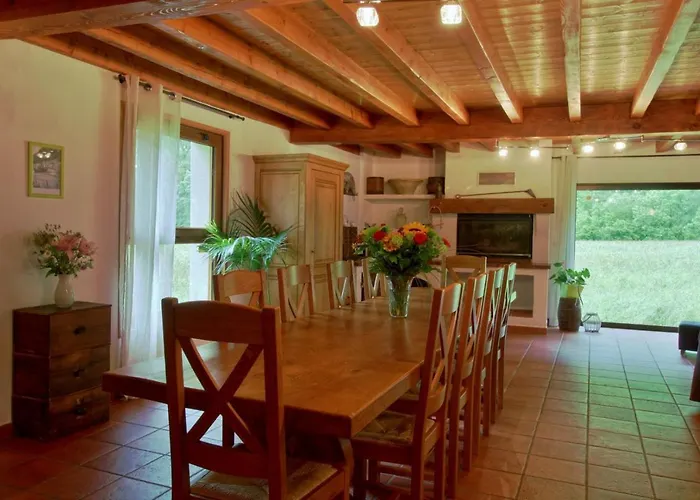 Chez Mymy Bed & Breakfast Gedre