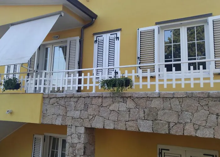 B&B Benjamin Badesi