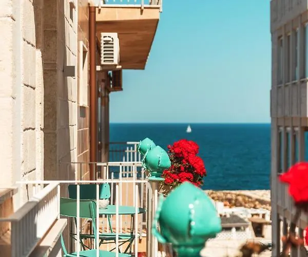 Fema Apartment & Rooms - Housea Polignano a Mare